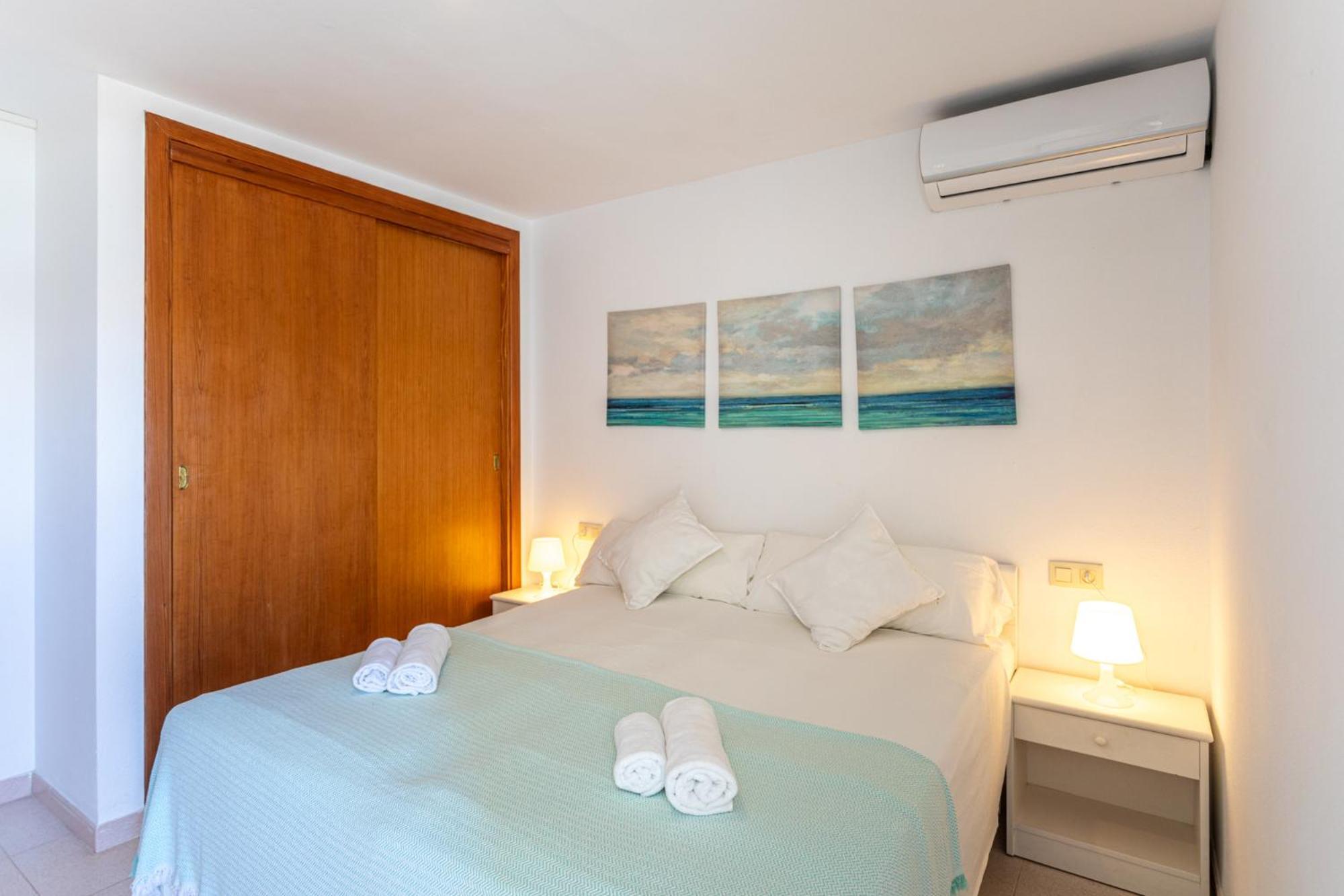 Apartamentos Es Dolc Colonia de Sant Jordi Екстер'єр фото